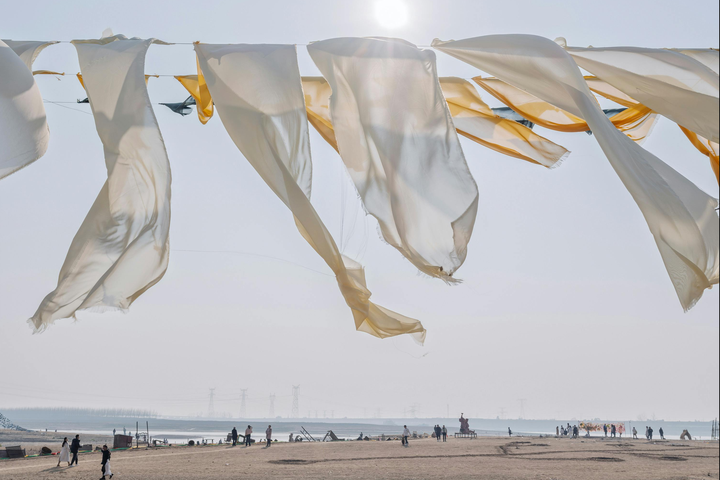 Thumbnail Wind whitecloth3
